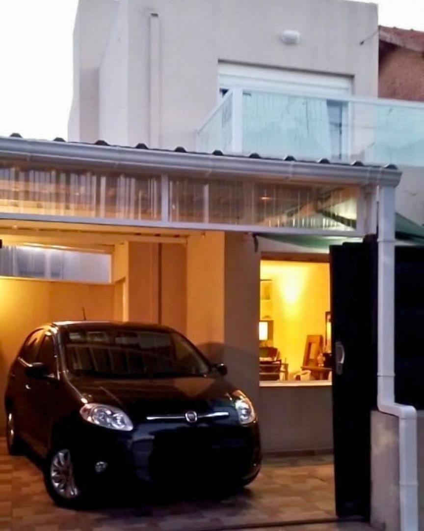 Foto de VENTA CASA SANTA MARGARITA-BAHIA BLANCA, imagen 2