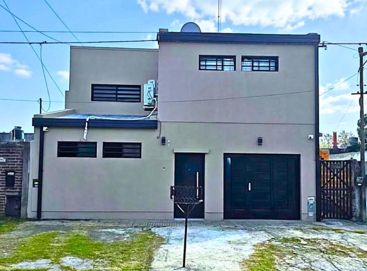 Foto de VENTA PH FRENTE LOS HORNOS AMOBLADO, imagen 5