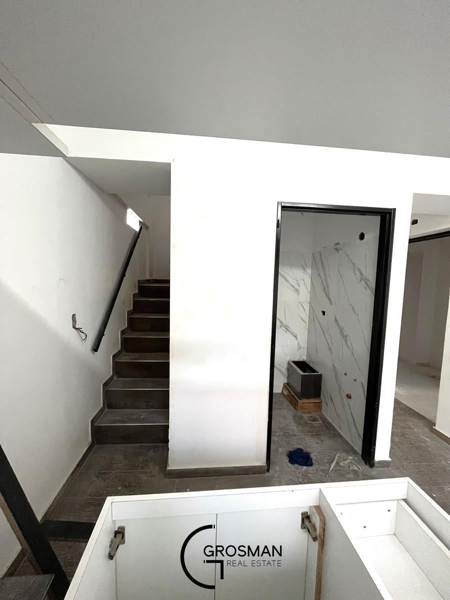 Foto de Venta-Triplex PH- A estrenar - Terraza Propia - Palermo Hollywood, imagen 2
