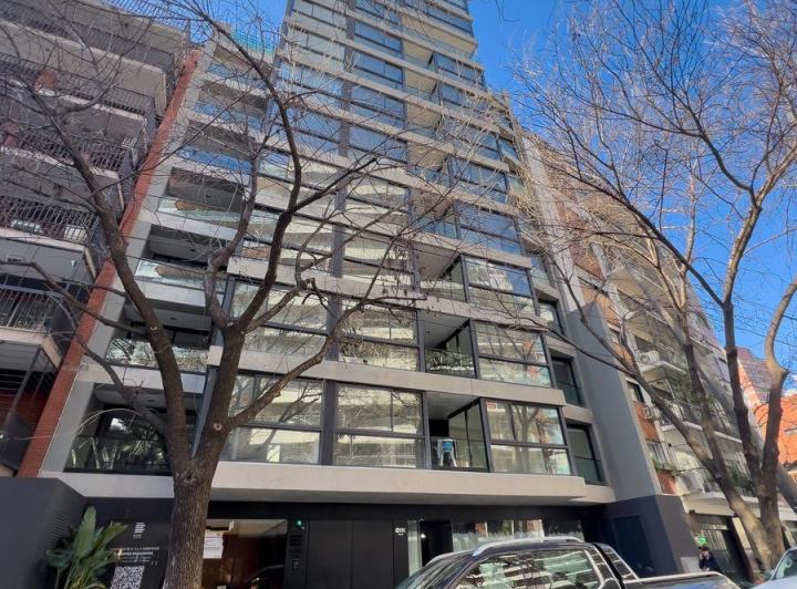 Alquiler- Departamento- 2 Ambientes-Cochera- Balcon Terraza- Belgrano 2