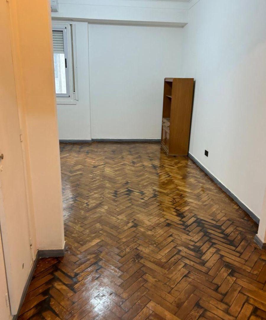 Foto de 3 AMBIENTES RENOVADO CON BAULERA | LUMINOSO, FUNCIONAL Y LISTO PARA, imagen 2