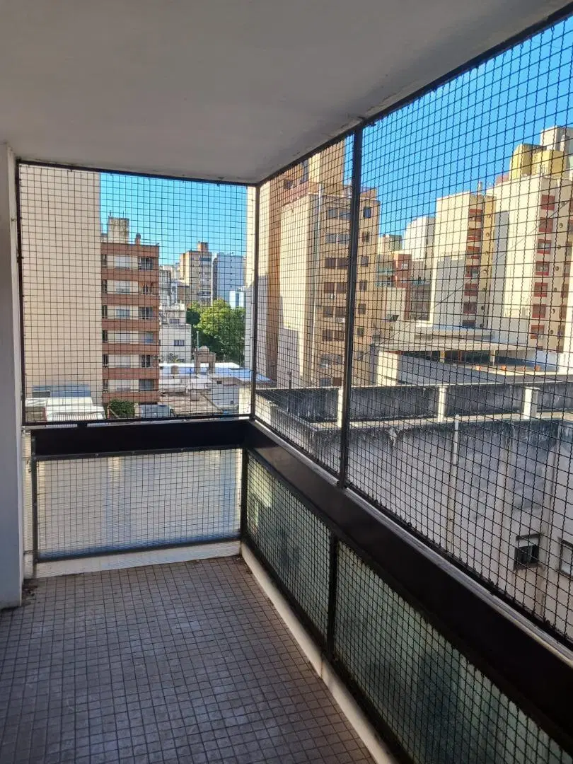 VENDO hermoso departamento de 3 dorm. en Cañada y Colon 4