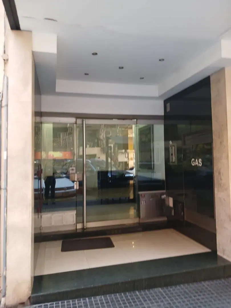 VENDO hermoso departamento de 3 dorm. en Cañada y Colon 3