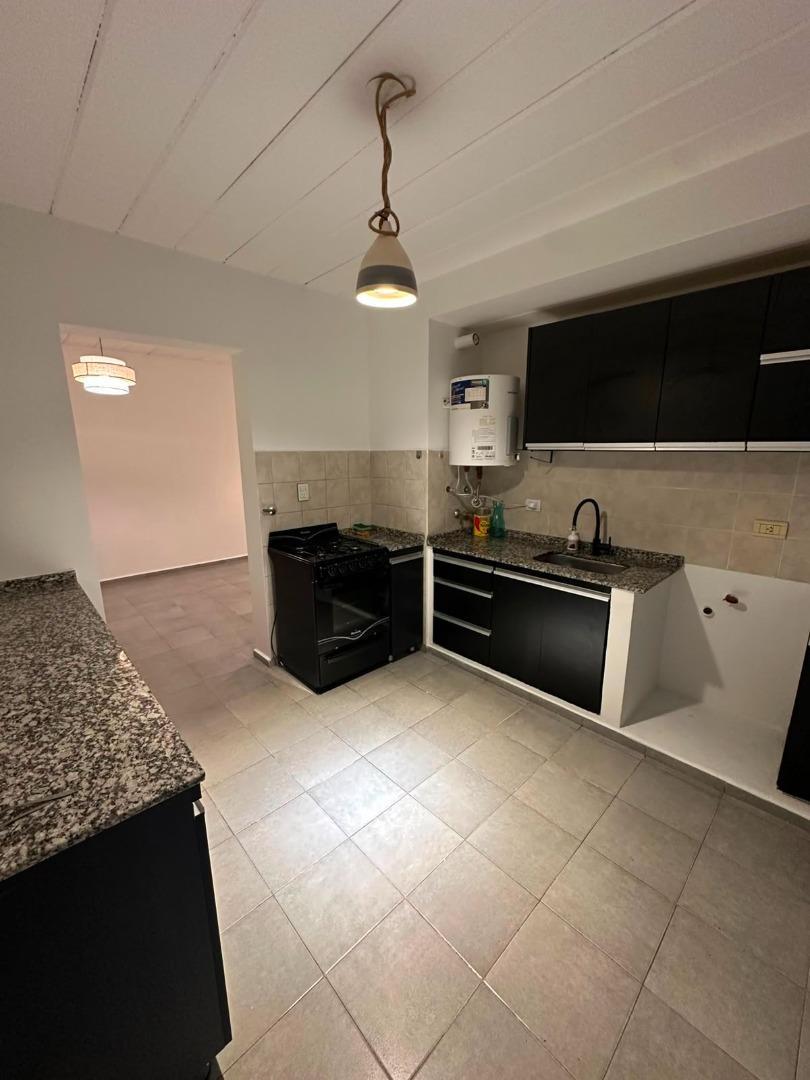 Foto de ALQUILO Hermoso Departamento de 2 Dorm Marques de Sobrente, imagen 2