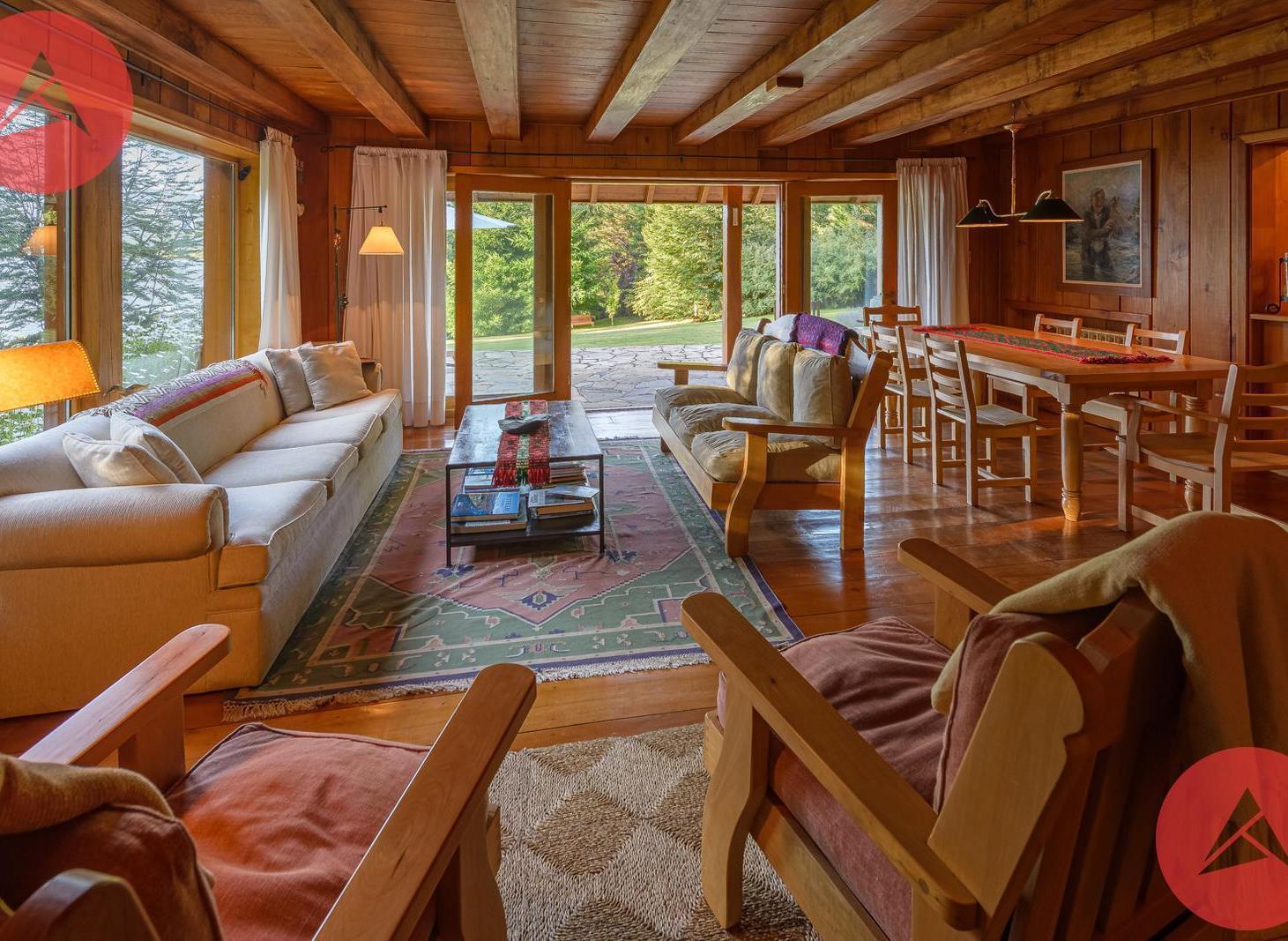 Foto de Increíble casa con costa de Lago Lolog, imagen 2