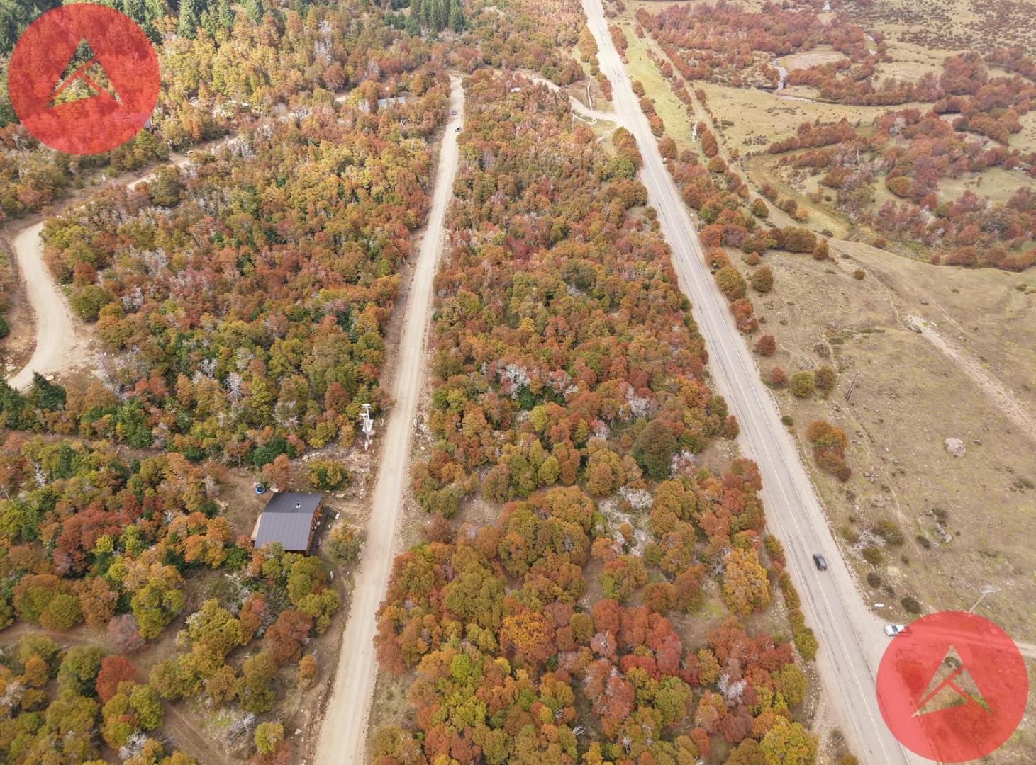 Foto de Lote comercial sobre la Ruta Nacional 40. Camino 7 Lagos, imagen 2