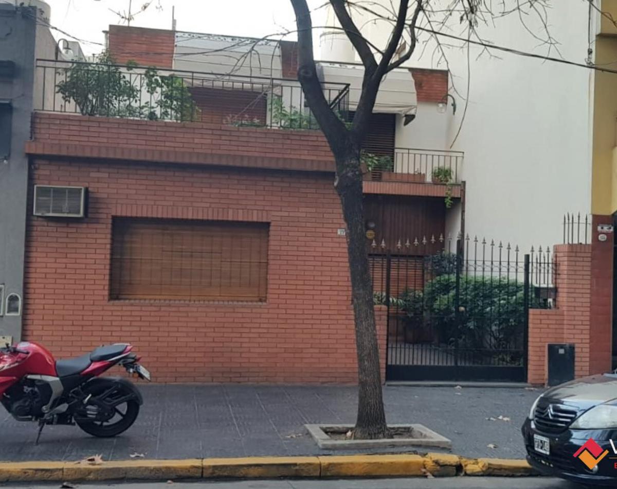 Unico Lote Villa Luro a metros de Bv Ramon Falcon