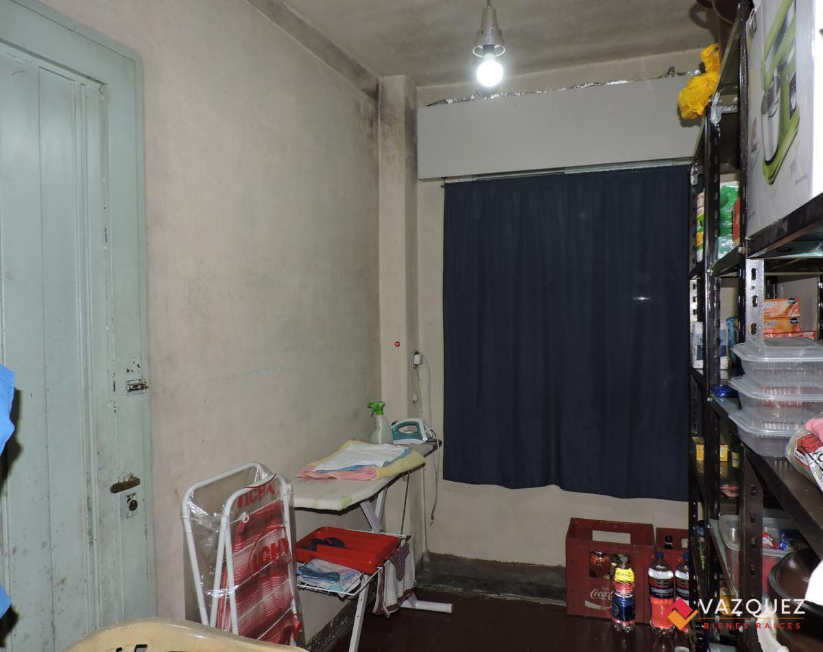 Foto de Lote con Casa a Reciclar, imagen 3