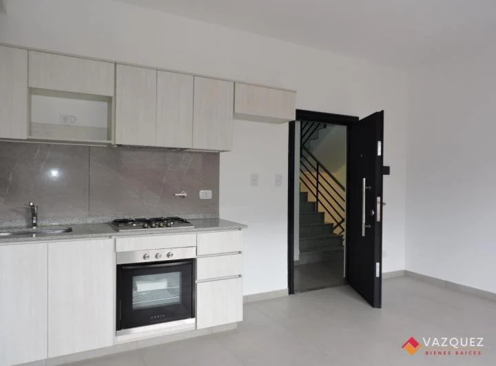 Dos Ambientes a Estrenar Villa Luzuriaga 2