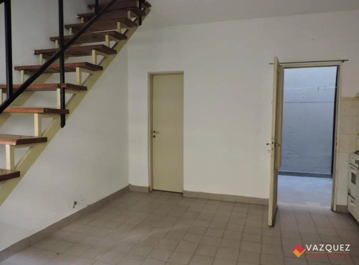 Duplex Dos Ambientes en Alquiler Sin Expensas 2