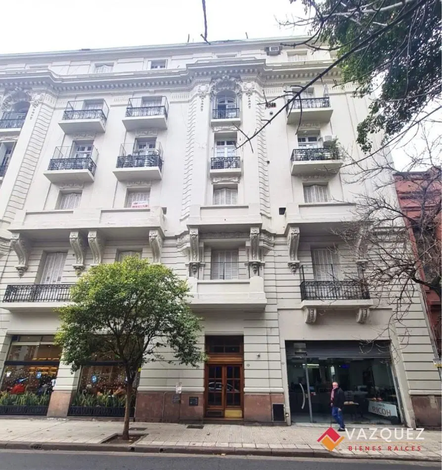 Oficina de Estilo en Alquiler Corrientes y Riobamba 3