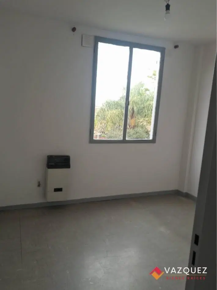 Departamento 3 ambientes B° Luz y Fuerza Venta 5