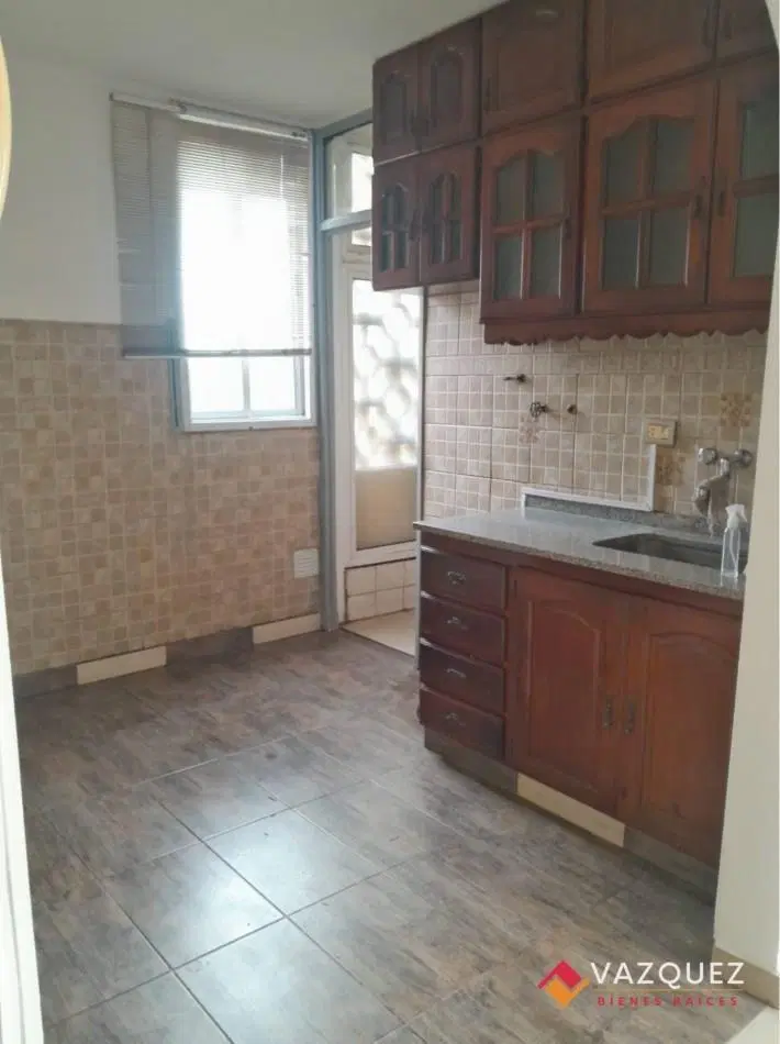 Departamento 3 ambientes B° Luz y Fuerza Venta 2