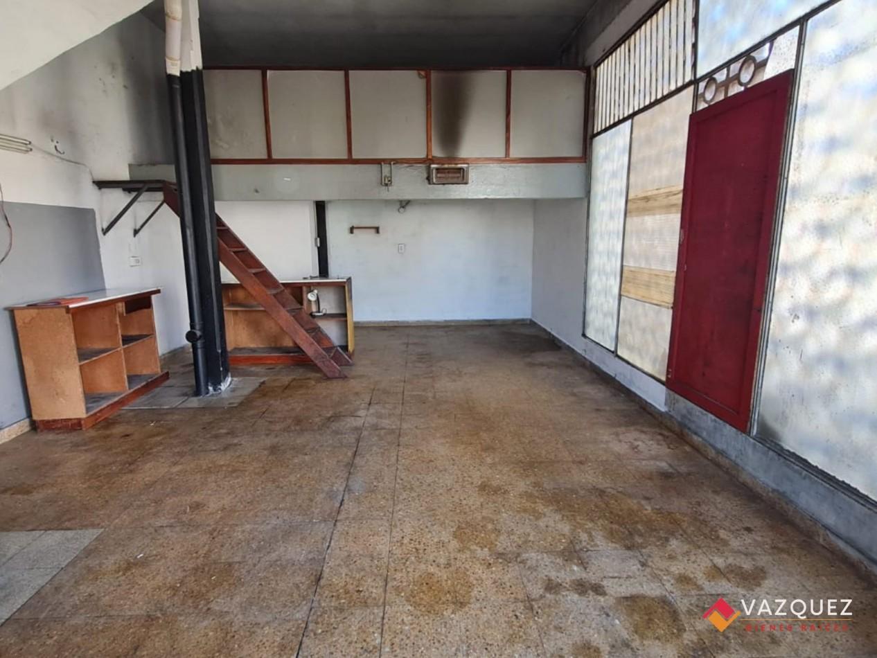 Foto de Local Comercial sobre Av. Presidente Peron, imagen 4