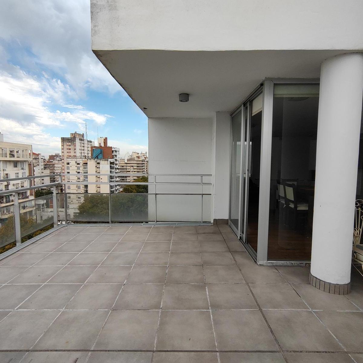 Oportunidad! Venta Departamento Piso Exclusivo 3 Dorm. con Terraza y Parrillero Sobre Oroño 3