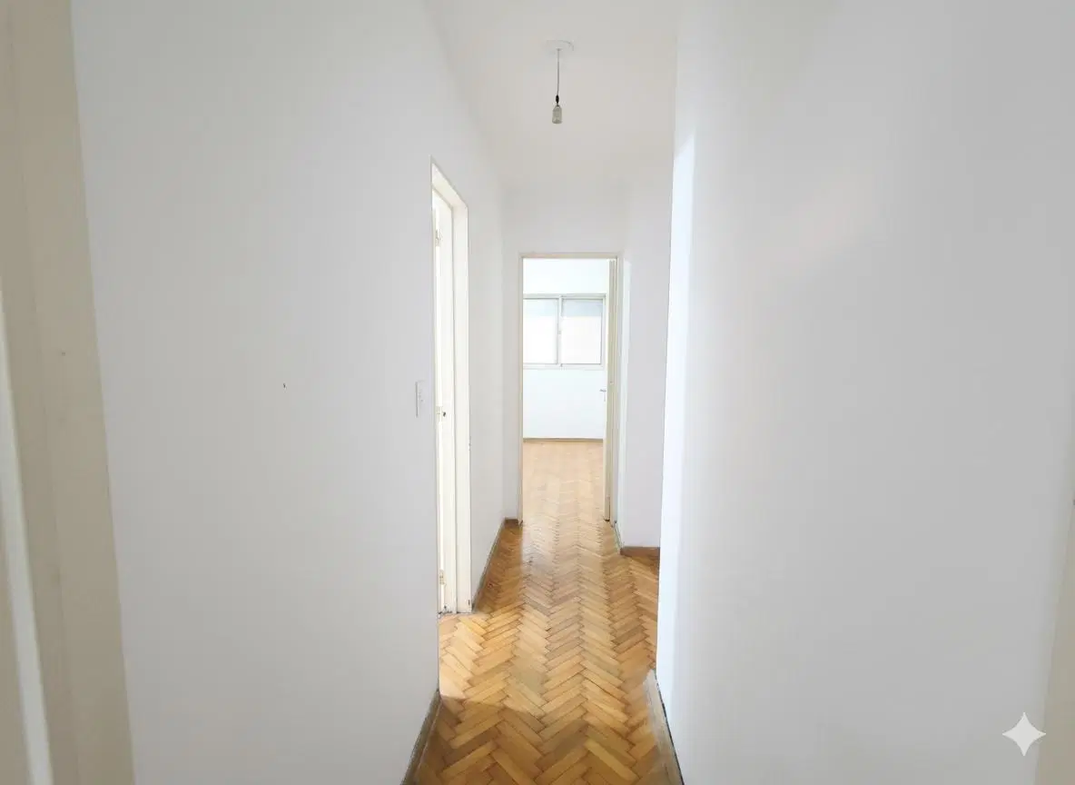 VENTA Departamento 2 dormitorios al frente Laprida 1626 3