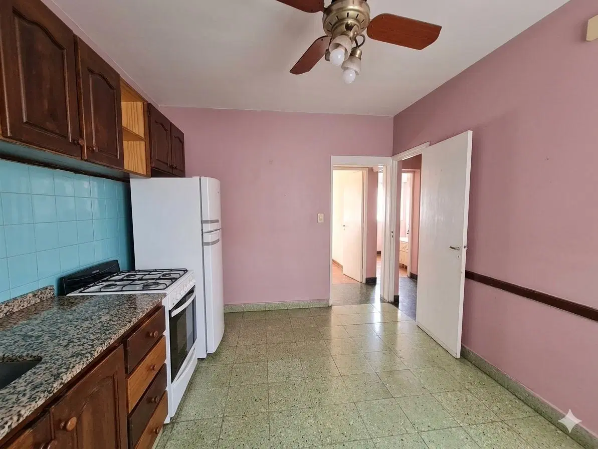 VENTA Casa Casa 5 Dormitorios en Echesortu 4