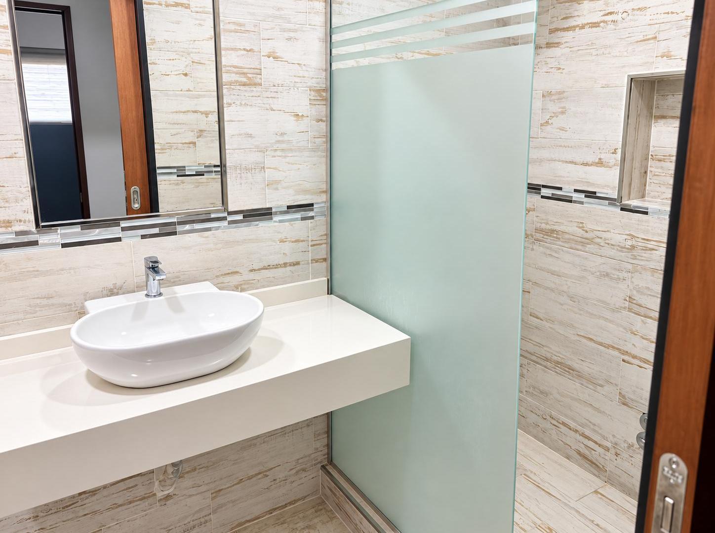 Foto de VENTA Casa 3 Dormitorios en PIÑERO, imagen 5