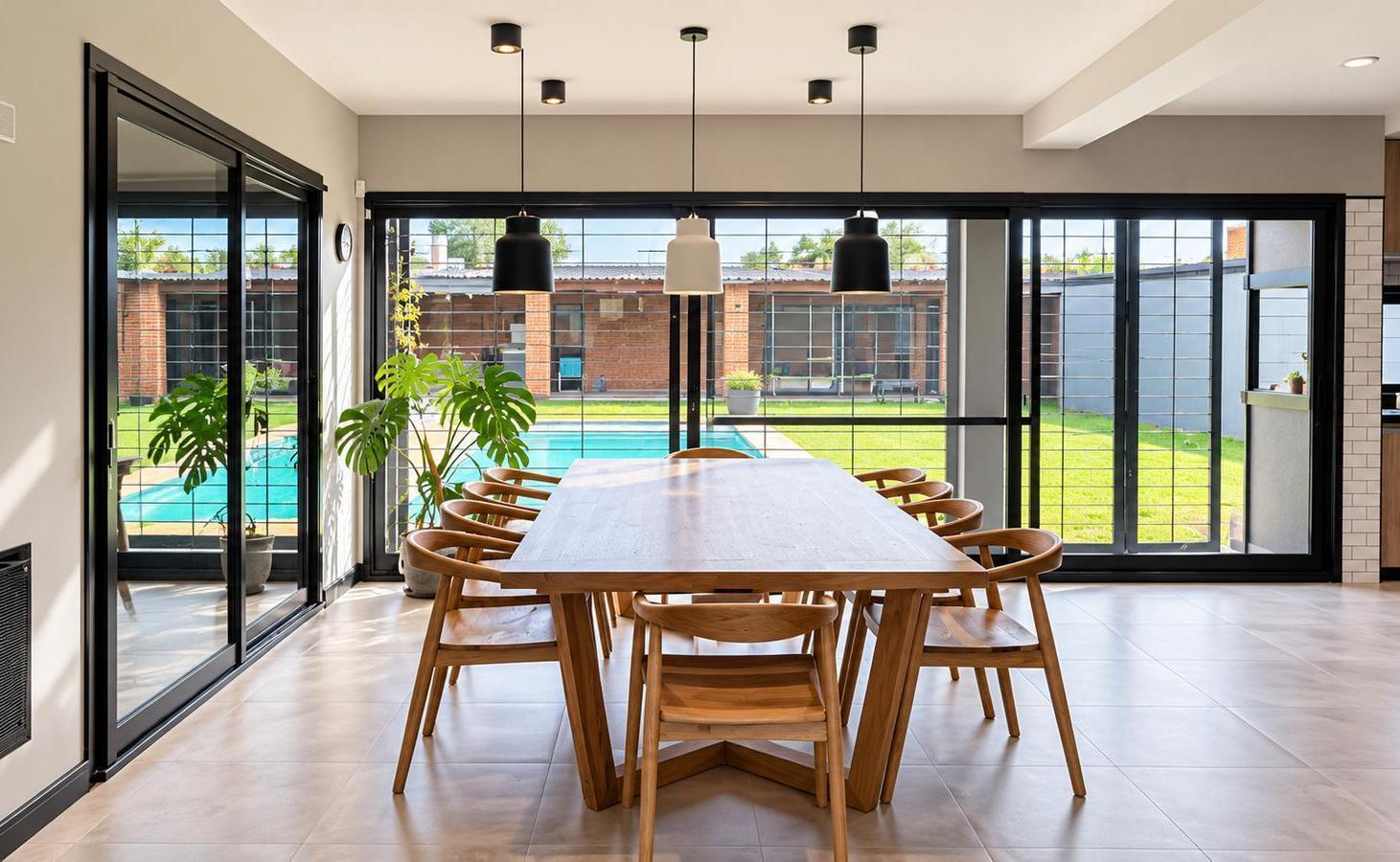 Foto de VENTA Casa 3 Dormitorios en PIÑERO, imagen 4