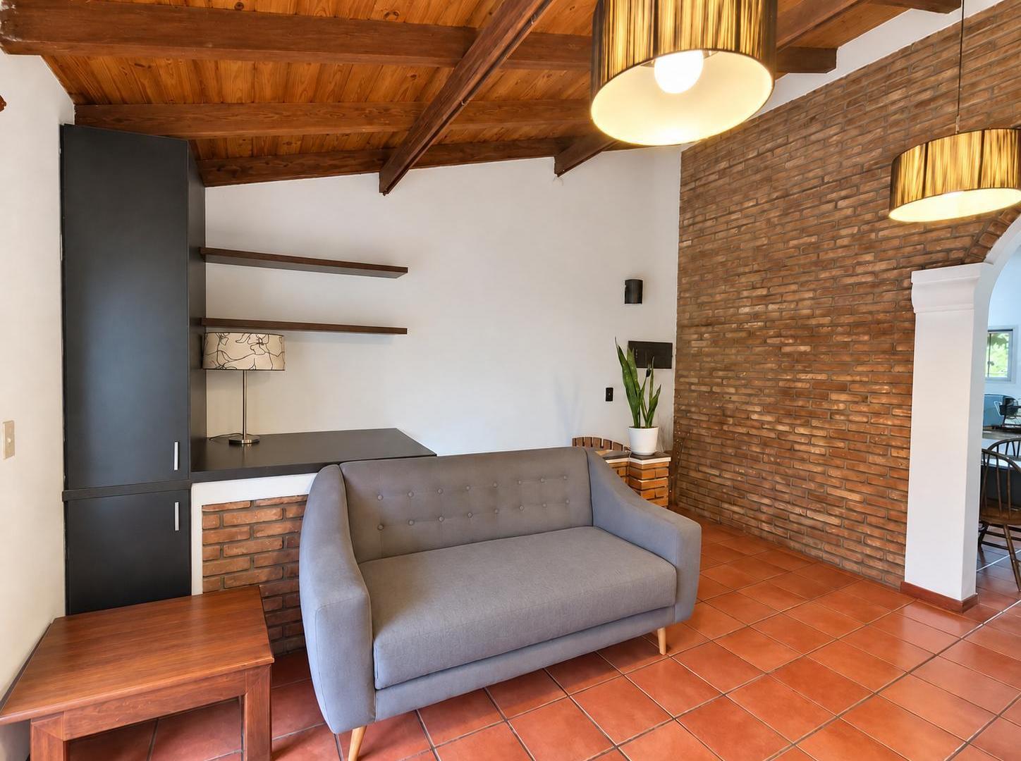 Foto de 2 Casas en VENTA. Una en P. Baja de 2 dormitorios y Patio, y otra en P, imagen 4