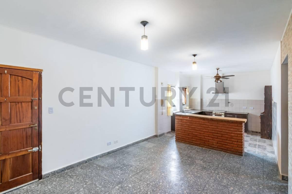 Venta Departamento 3 Ambientes en Mataderos 3