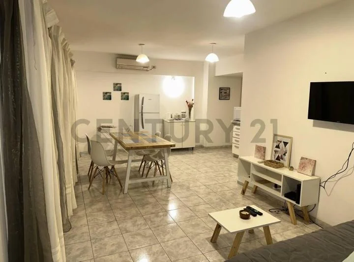 Alquiler Departamento 2 Ambientes Con Balcón - Plaza Italia 1