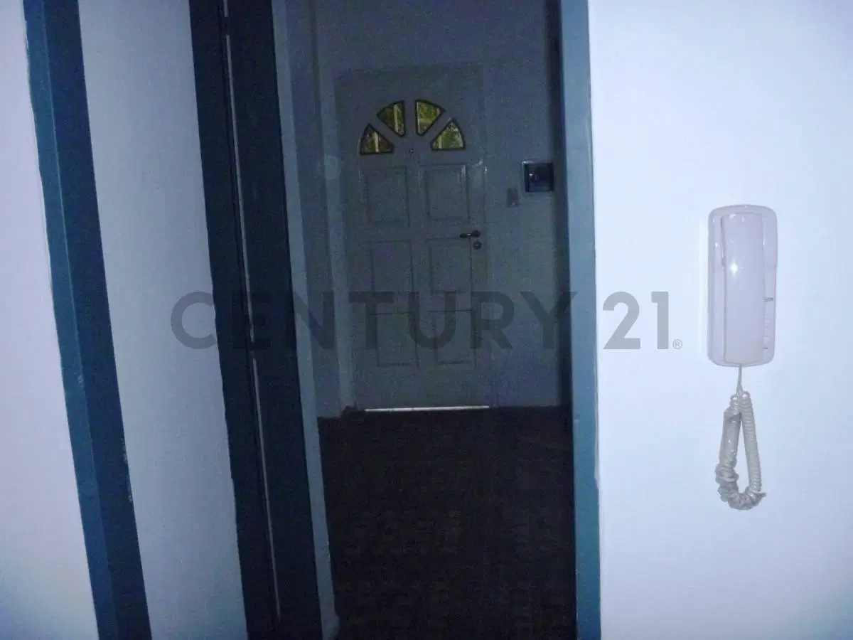 Venta casa con local en Lomas del Mirador 3