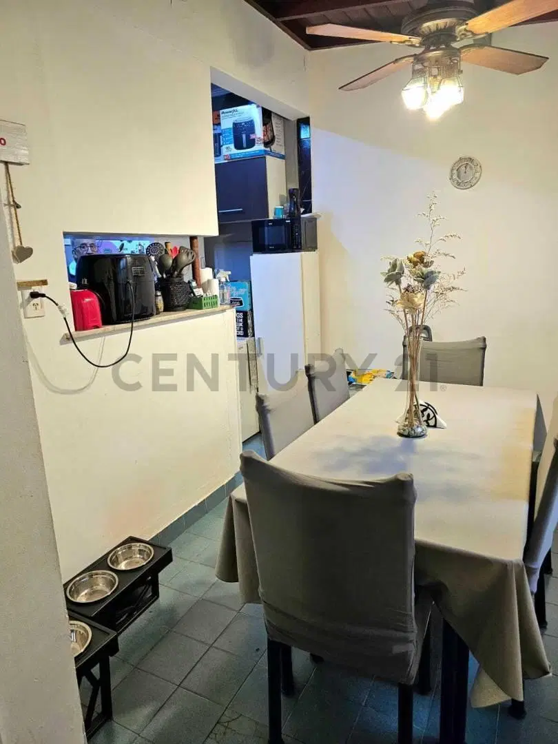 Venta departamento 3 ambientes en Monserrat. 4