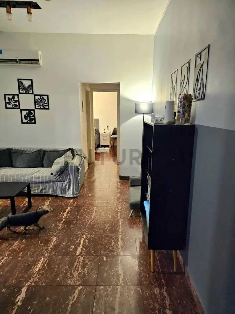 Venta departamento 3 ambientes en Monserrat. 5