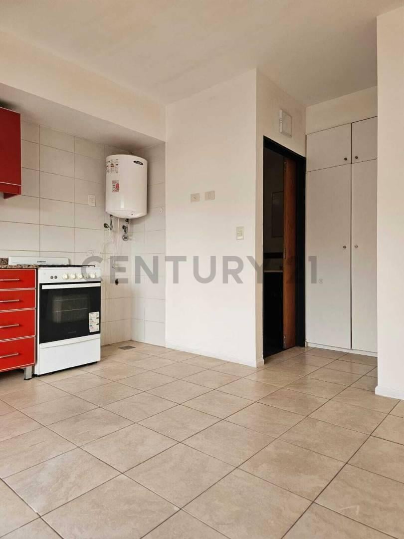 Foto de VENTA MONOAMBIENTE EN LINIERS, imagen 1