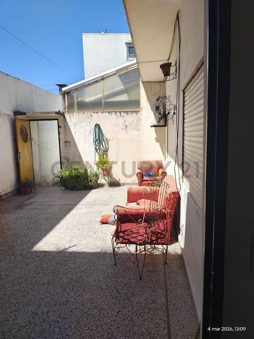 Foto de VENTA PH 3 AMBIENTES PATIO Y TERRAZA en Villa Lugano, imagen 3