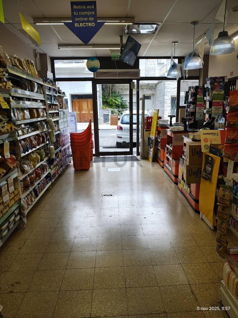 Foto de Venta con renta | Dos locales comerciales en el centro de San Martín, imagen 3