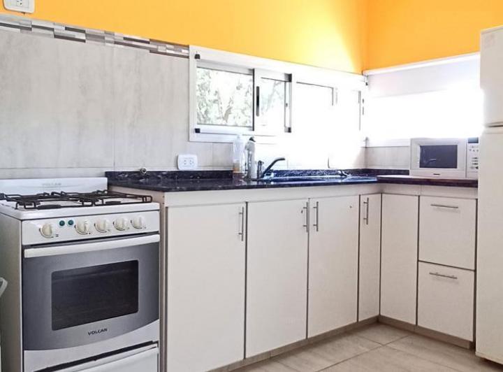 Foto de Chalet con super piscina y parque en alquiler temporario, imagen 4