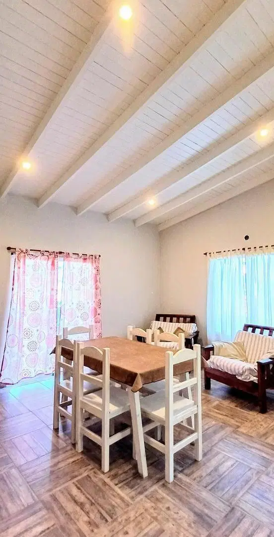 Hermosa casa de 2 dormitorios quincho y vista a la sierra! 4