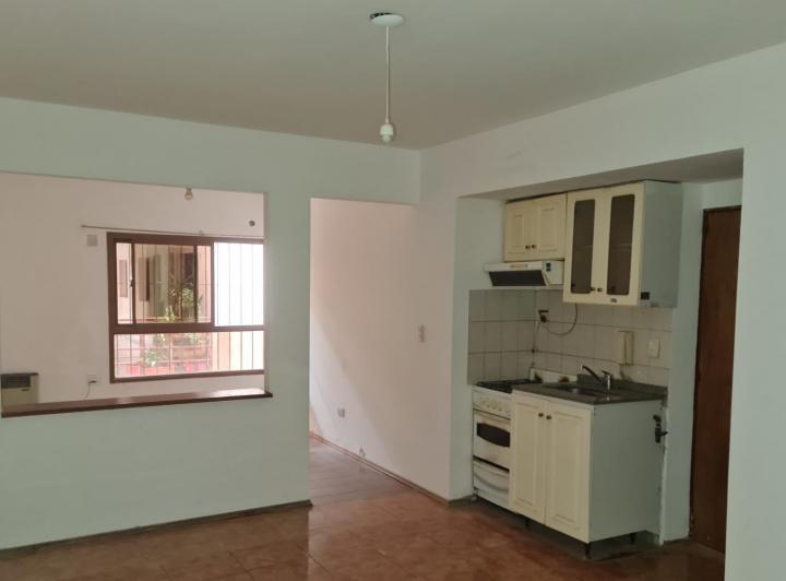 Alquiler de Monoambiente en Av. Colón, Córdoba Capital 2