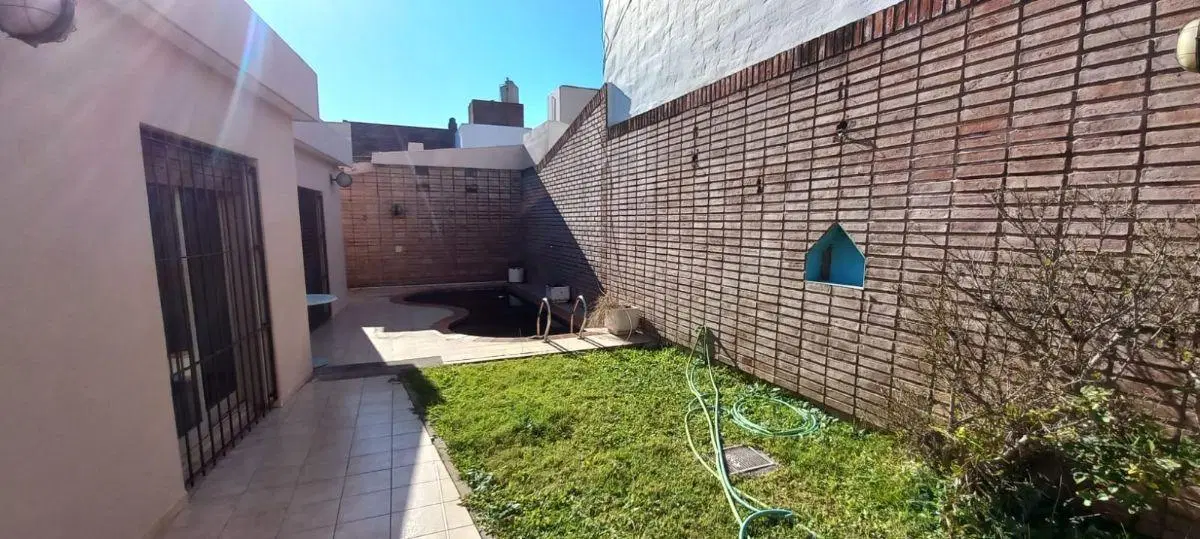 LA MEJOR UBICACION !! - A metros de SPILIMBERGO 5