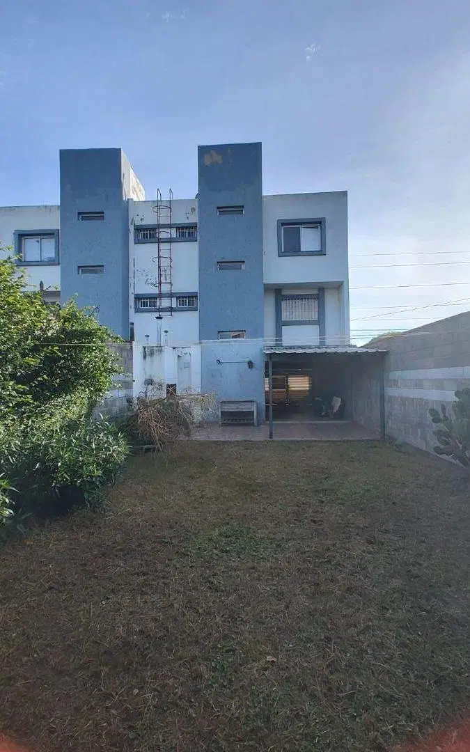 INMEJORABLE UBICACIÓN !! - ZONA VALLE ESCONDIDO 2
