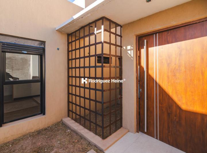 Casa Triplex en Venta! Altos de Bahía 1