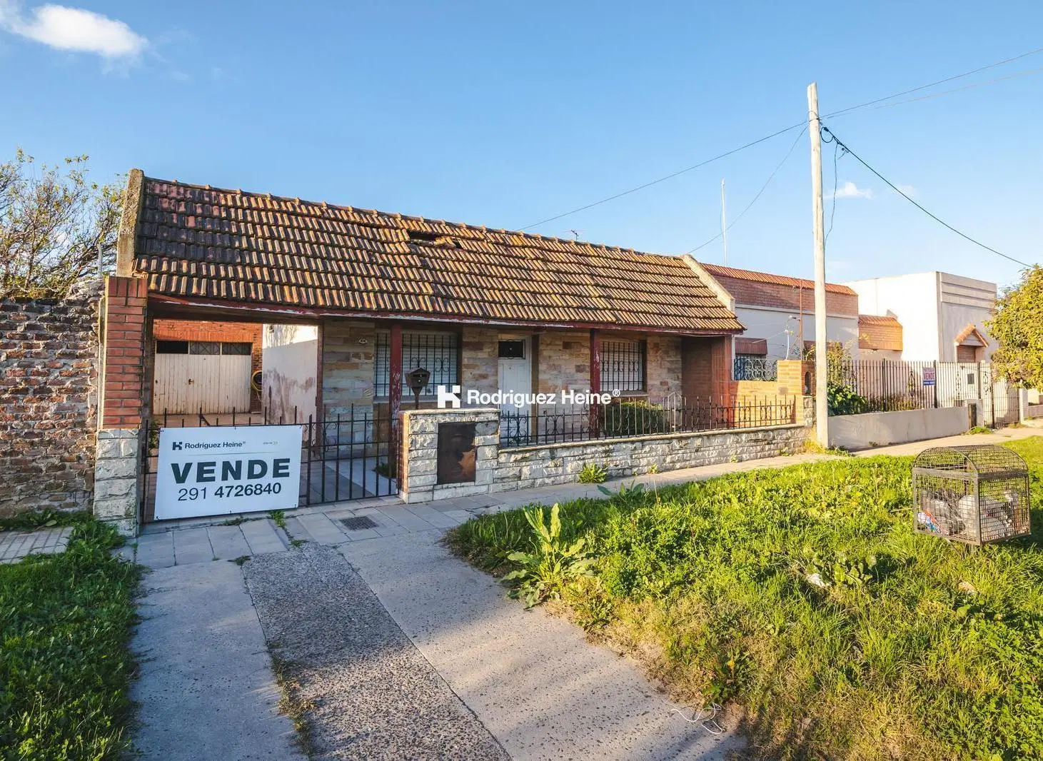 Casa a la VENTA a refaccionar! 1