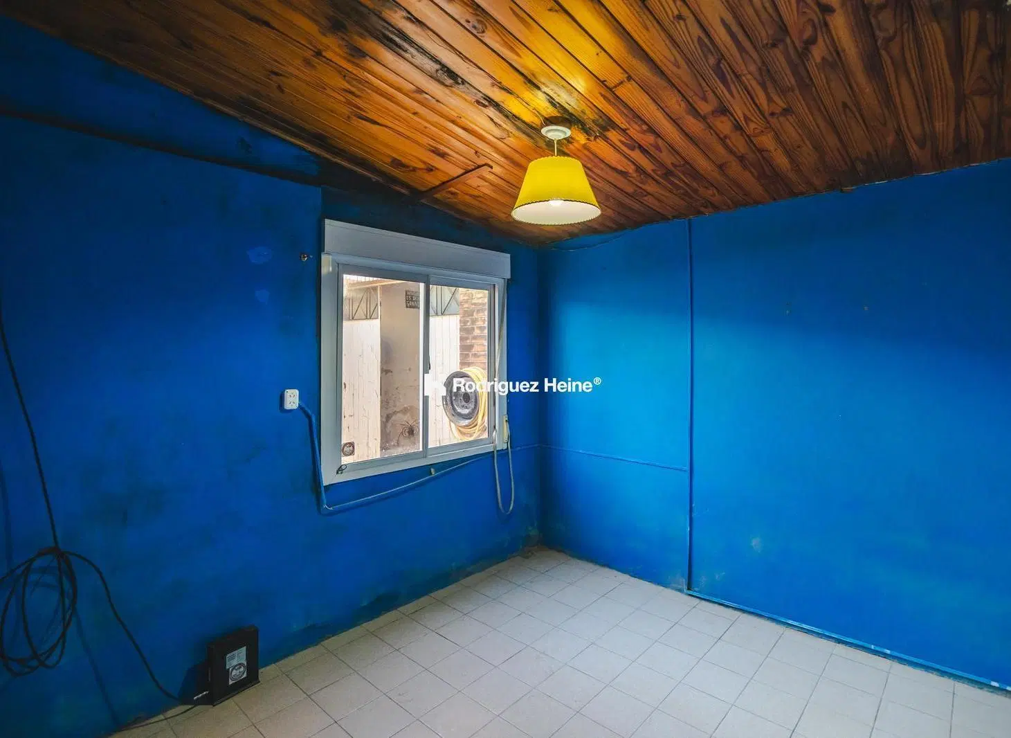 Casa a la VENTA a refaccionar! 5