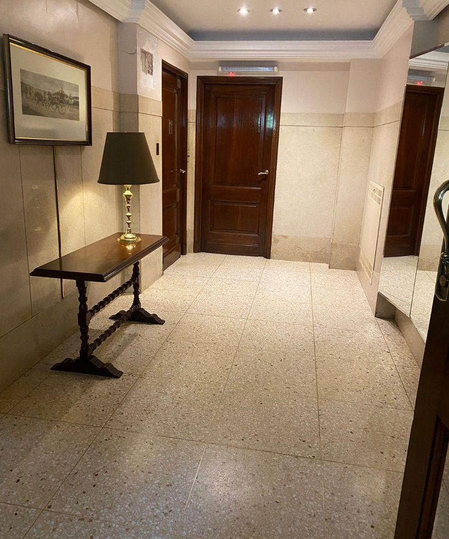 Foto de Semipiso de categoría en alquiler en Avellaneda, imagen 4