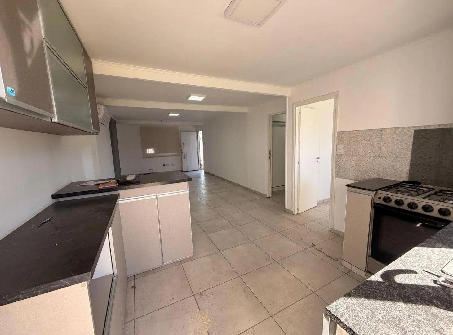 En venta Casa en Allen 5