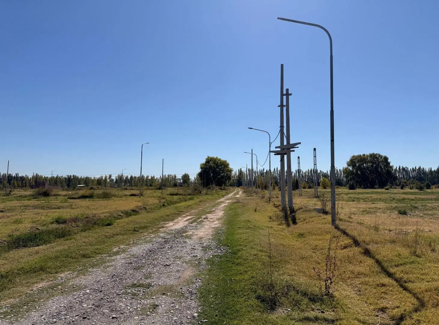 Terreno en venta Allen excelente ubicación 2