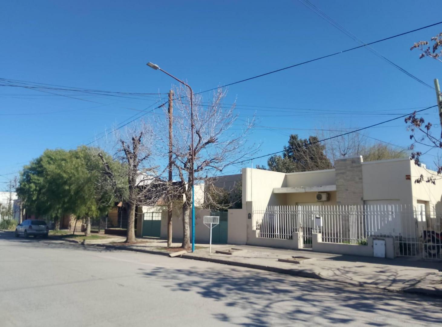 Foto de Casa en venta General Roca, imagen 2