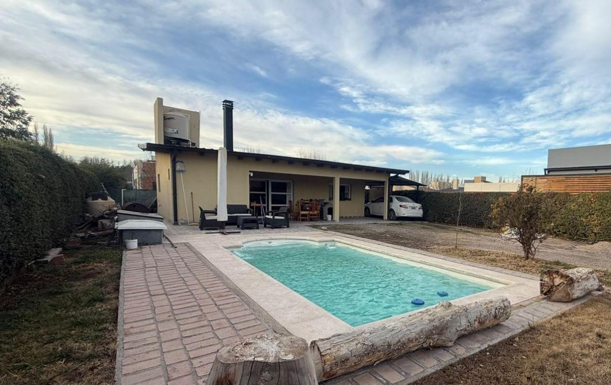 Foto de Casa en venta un dormitorio Barrio Jokey Club, imagen 2