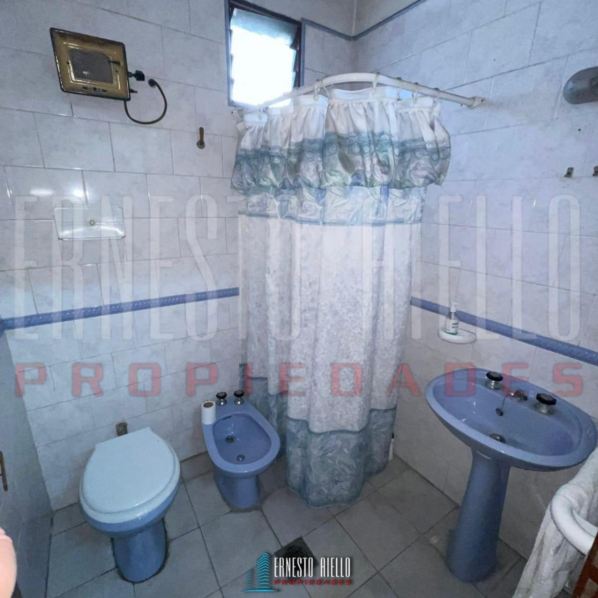 Venta PH 5 Ambientes Apto Uso Profesional a m de Av Andrés Baranda 2
