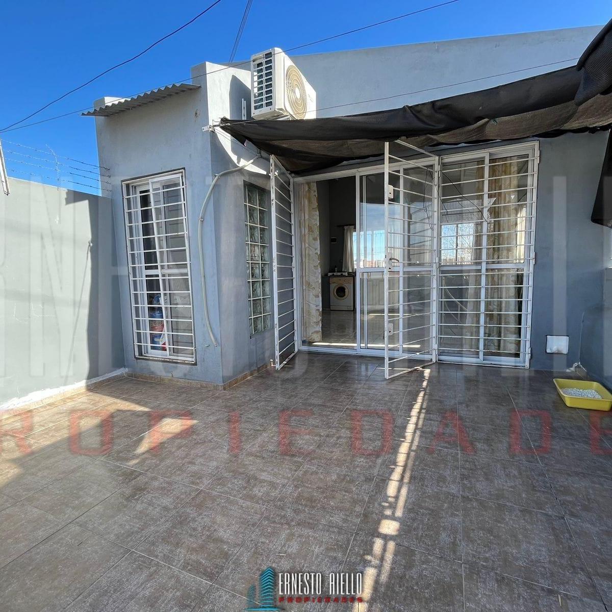 Venta PH 2 Ambientes con Garage, Terraza y Quincho, Quilmes Oeste. 5