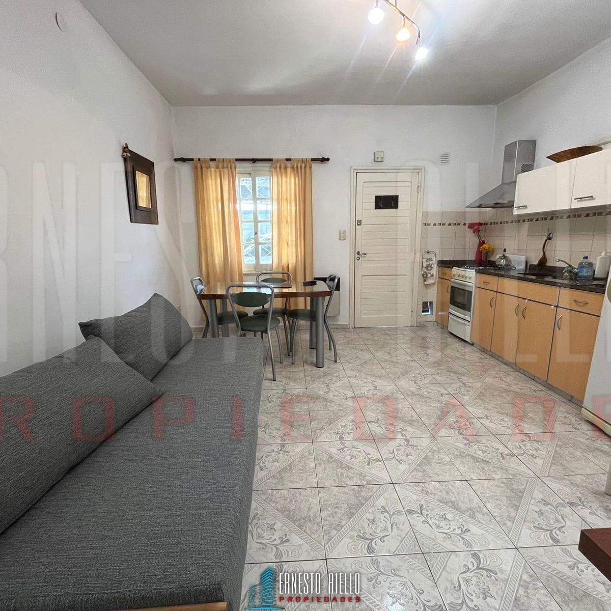 Venta PH 2 Ambientes con Garage, Terraza y Quincho, Quilmes Oeste. 3