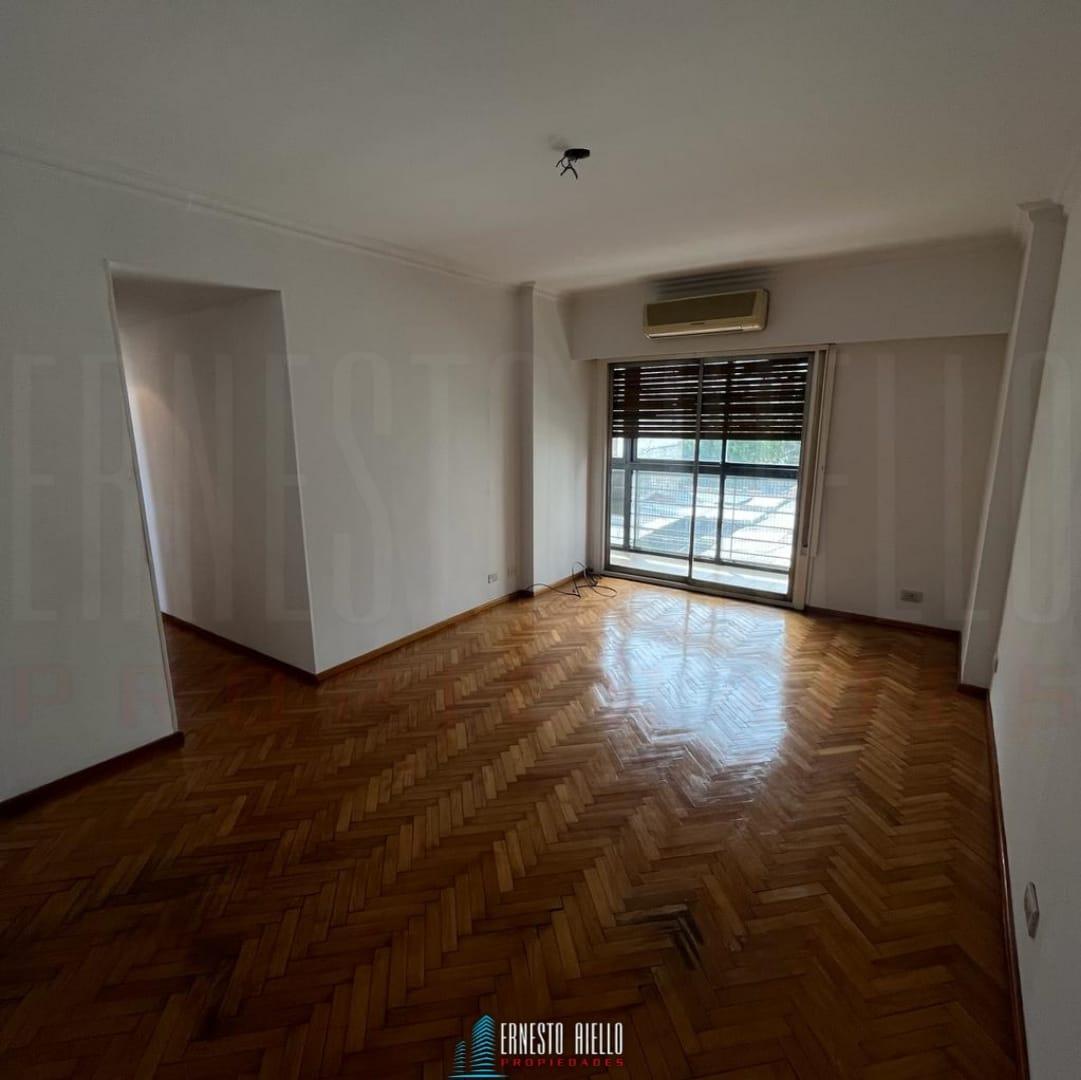 Venta Dpto 3 Ambientes con Dependencia de Servicio. Quilmes Centro 3