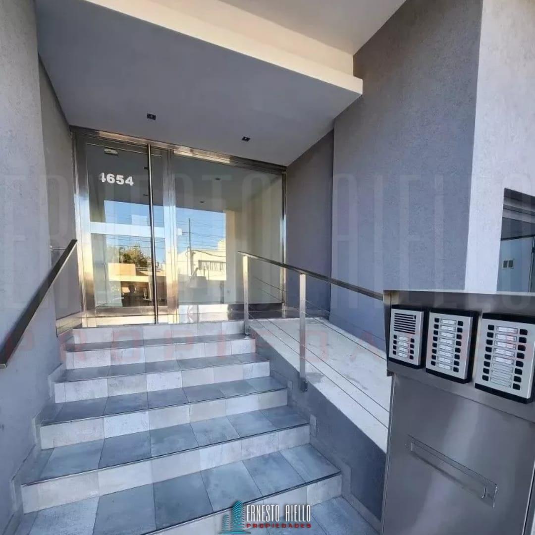 Venta Departamento 3 Ambientes a Estrenar con Balcon y Cochera, Berazategui 1